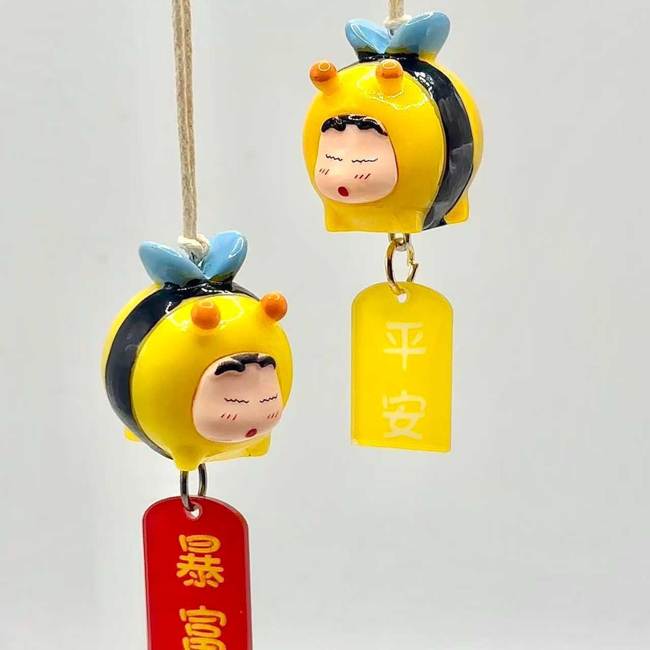 Crayon Shin-chan Bee Cosplay F - Car Accessories For Decoration ulasan dan harga